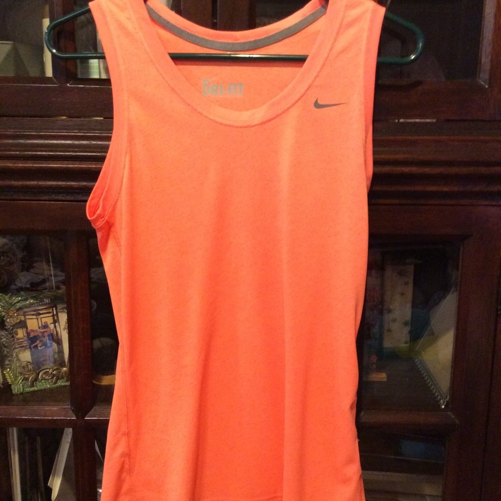 Nike Dri fit athletic tank